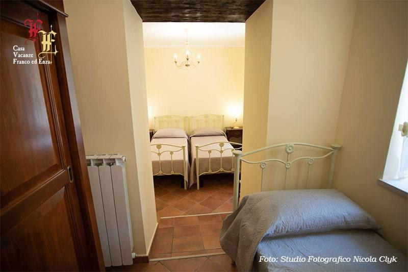 Casa Vacanze - Franco Ed Enza Bed & Breakfast San Gregorio Magno Luaran gambar