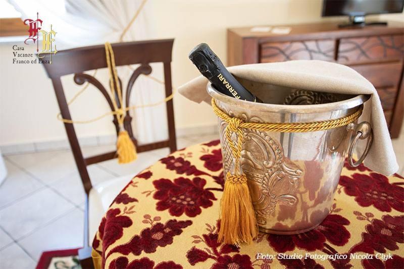 Casa Vacanze - Franco Ed Enza Bed & Breakfast San Gregorio Magno Luaran gambar